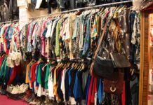 Куди віддати старі речі у Нью-Йорку?