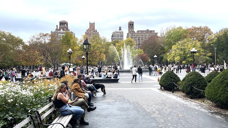 Washington Square Park